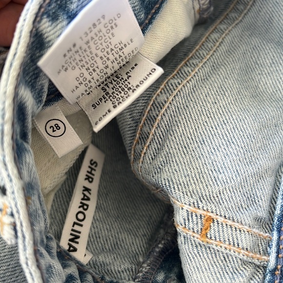 GRLFRND Super High Rise Karolina come back around skinny light blue 28 - Picture 2 of 9